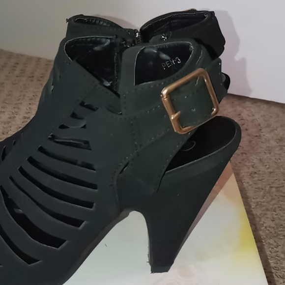 Ankle Booties w/ Cutouts - Picture 3 of 6